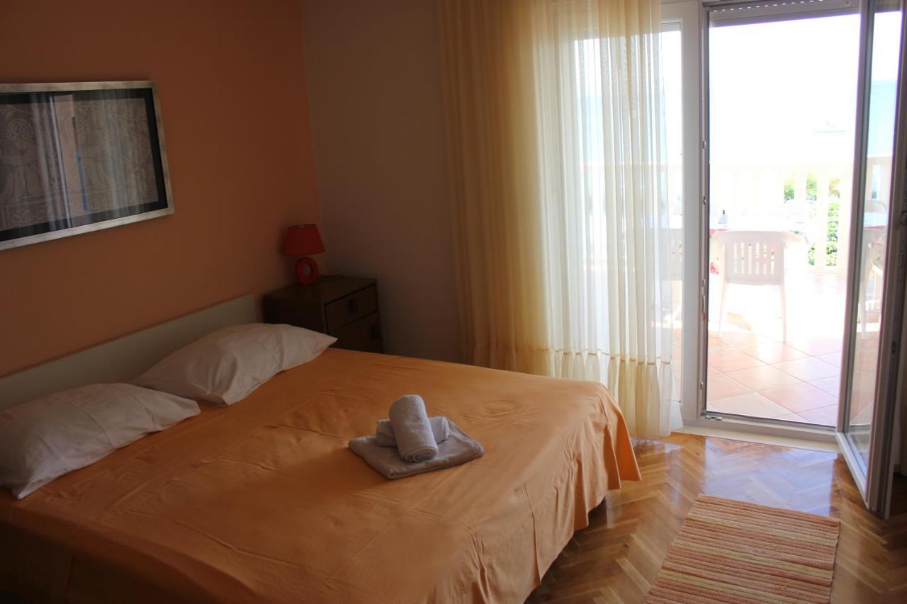 Omis Apartmani Mouse ภายนอก รูปภาพ